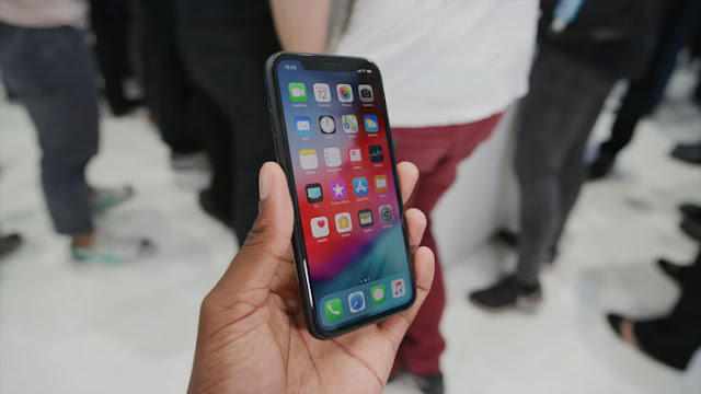 هل iPhone Xr جيد من حيث الأداء؟